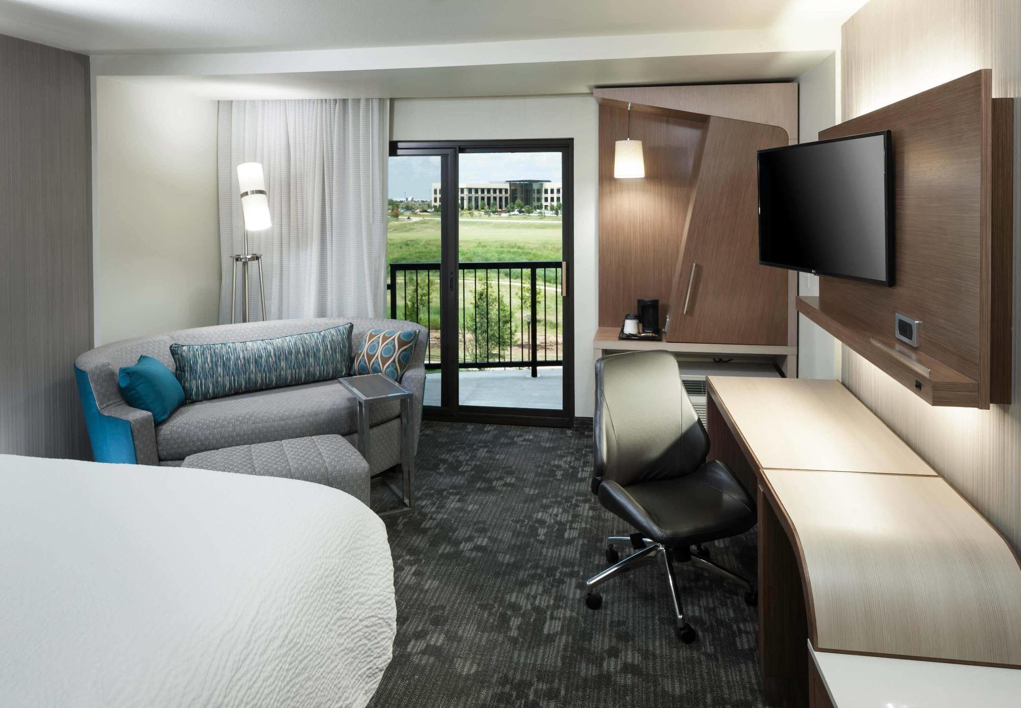 Courtyard By Marriott Fort Worth Alliance Town Center Экстерьер фото